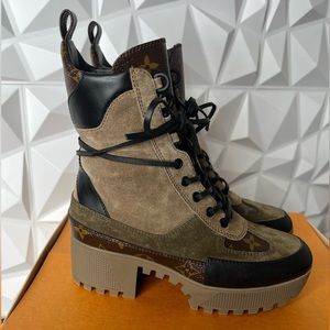 Louis Vuitton DESERT BOOT